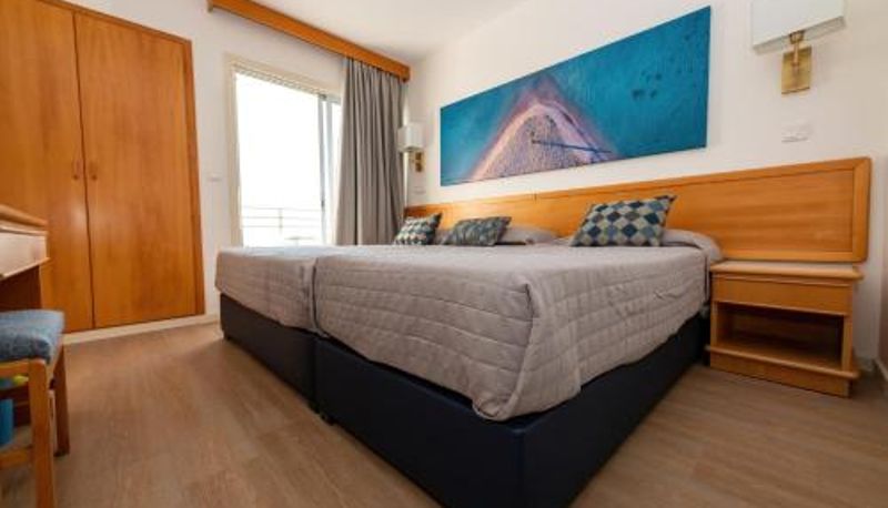 Tripla - Tylos Beach Hotel