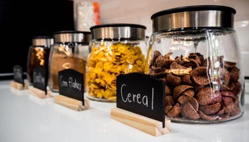 Frühstücksraum innerhalb des Restaurants - Luck Esan Loft