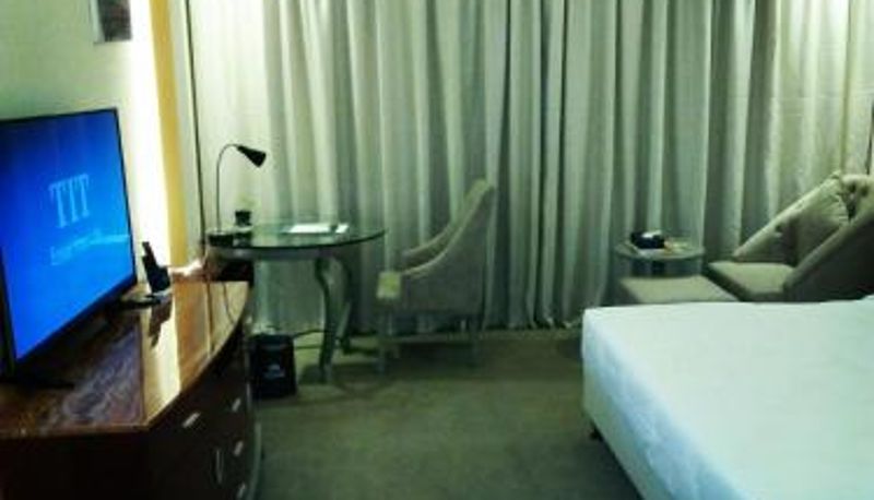 Area esterna dell'hotel - Golden dune Hotel Services - Turaif
