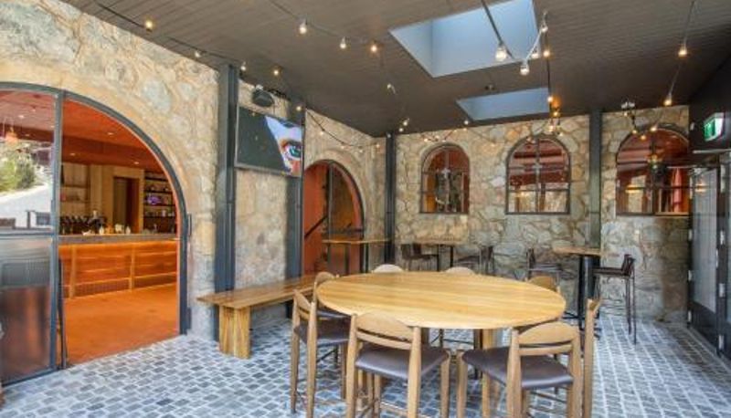 Frühstücksraum innerhalb des Restaurants - House of Ullr
