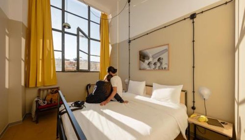 Info - Fabrika Hostel & Suites