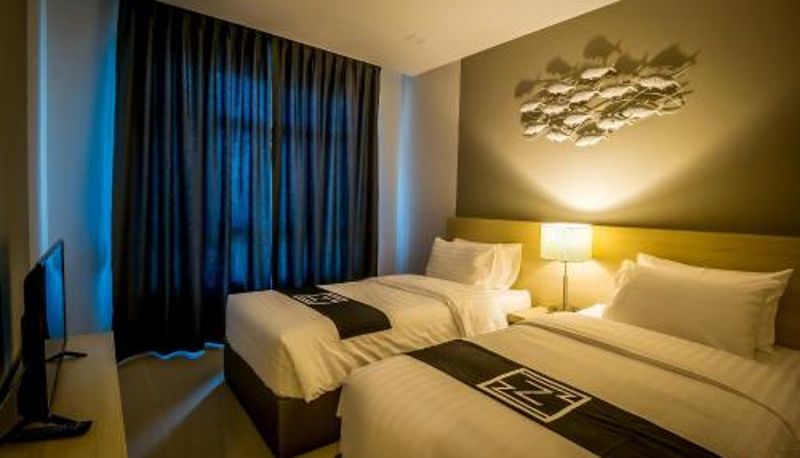 Info - Triple Z Hotel