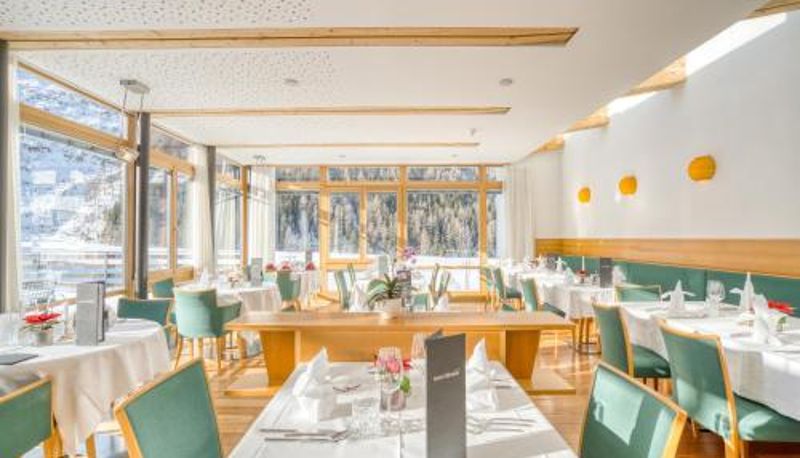 Sala prima colazione all'interno del ristorante - ORTLER's Hotel