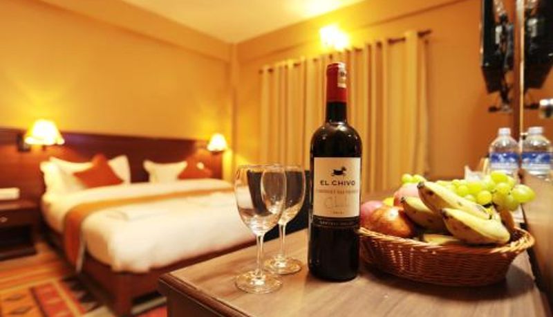 Info - Hotel The Clock