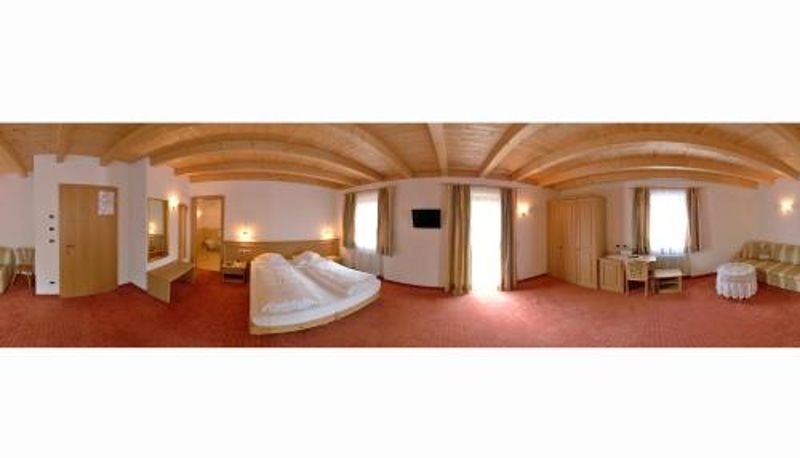 Info - Hotel Resa Blancia