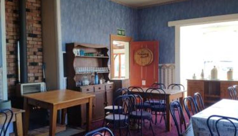 Frühstücksraum innerhalb des Restaurants - South Rakaia Hotel