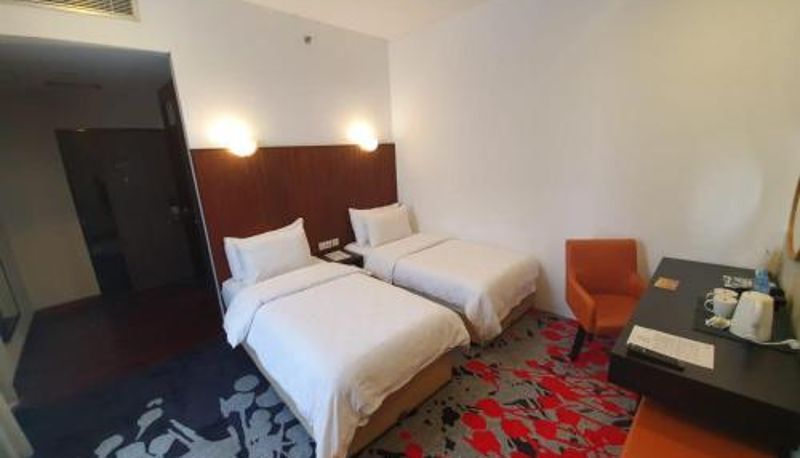 Camera - Liberty Hotel Thamrin Jakarta