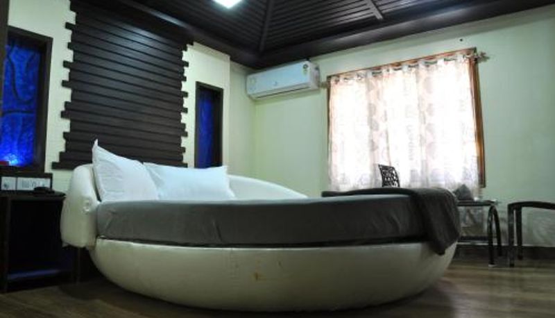 Camera - Hotel Anandhiram Heritage