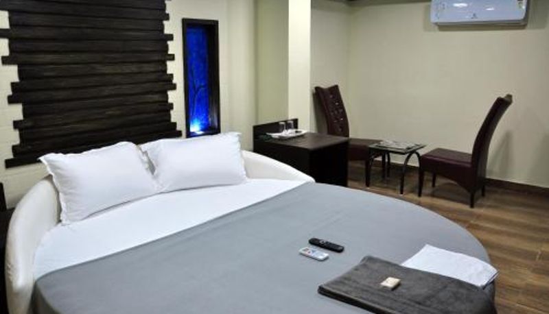 Camera - Hotel Anandhiram Heritage
