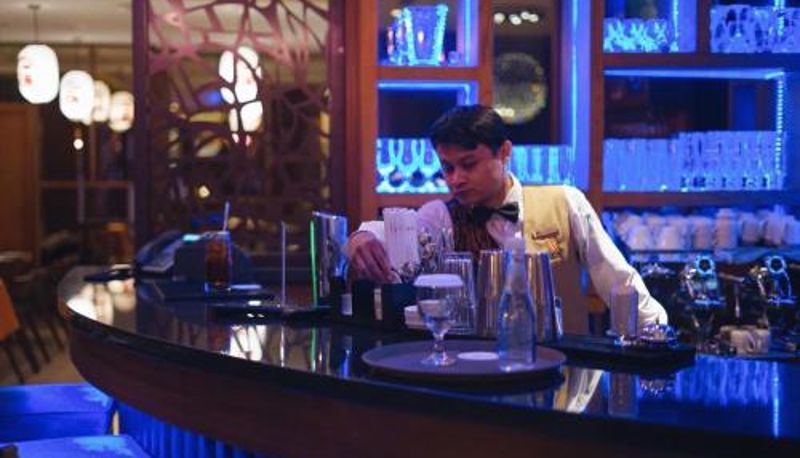 Bar - Sotis Residence Pejompongan
