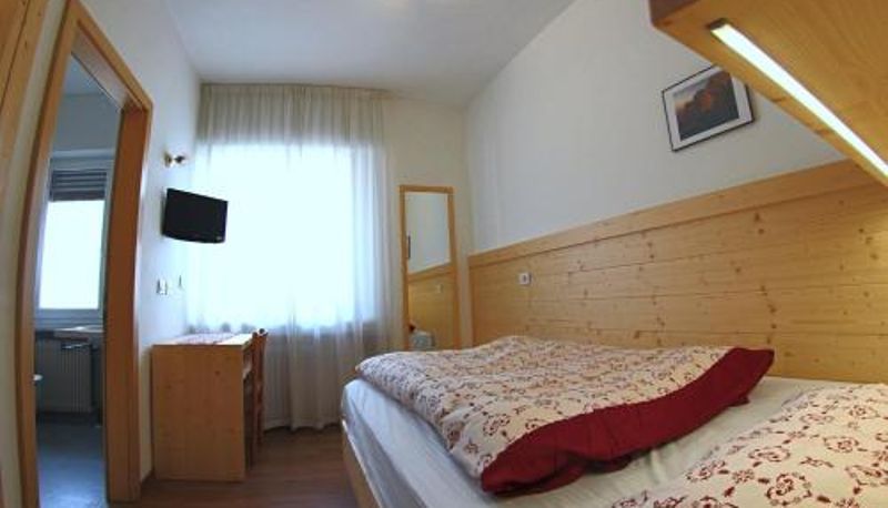 Chambre - Liz Hotel & Apartments