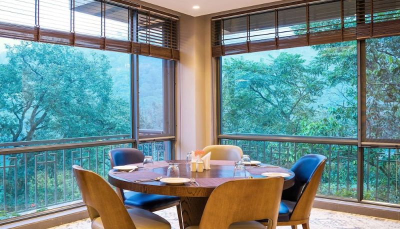 Ristorante - Rosefinch Sarovar Portico Bhimtal
