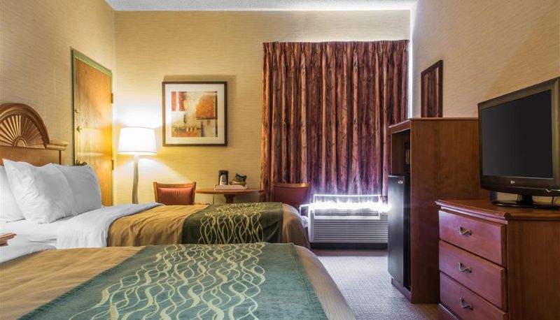 Zimmer - Quality Inn & Suites