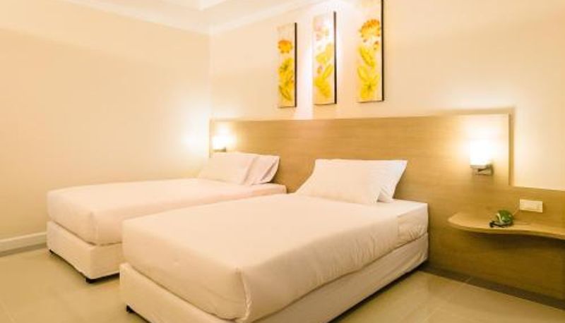 Room - The Rich Hotel