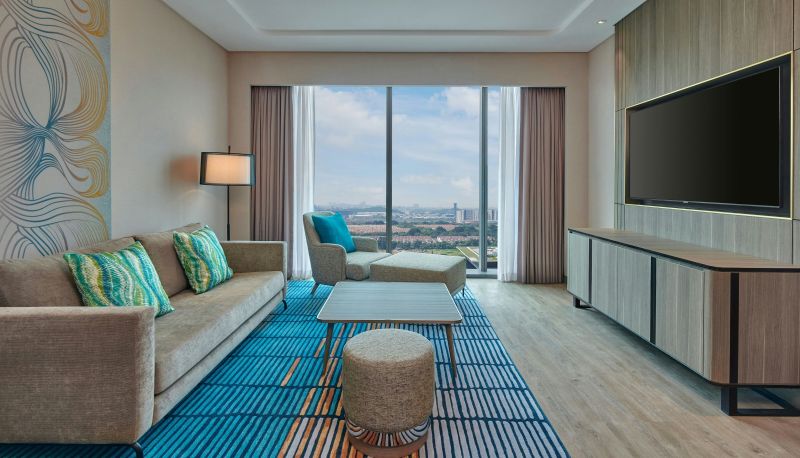 Zimmer - Courtyard by Marriott Setia Alam