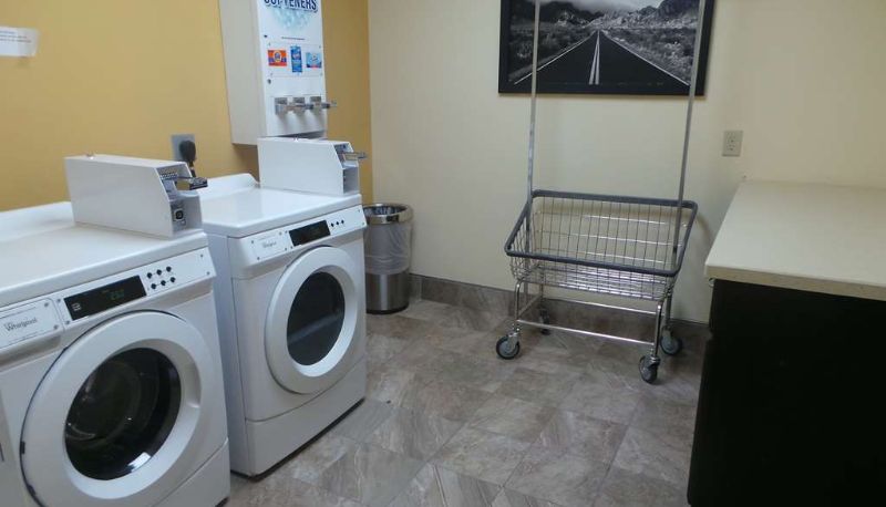 Widok wnętrza - SureStay Plus by Best Western Alvin