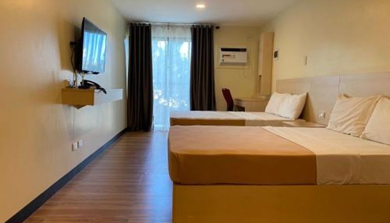 Room - Olive Town Center and Hotel