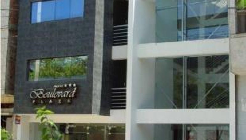 Reception - Hotel Boulevard Plaza