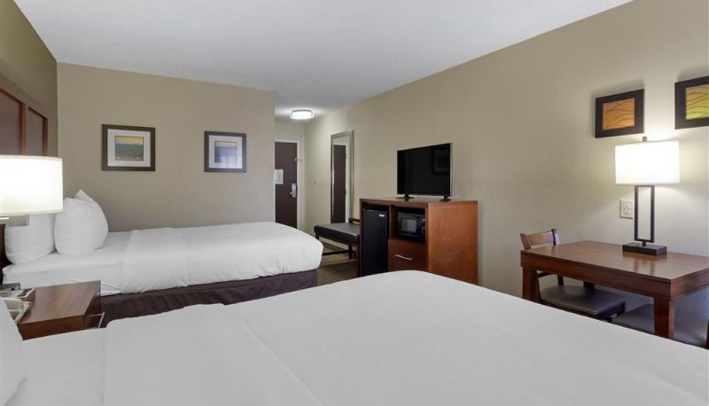 Camera - Comfort Inn Bluefield