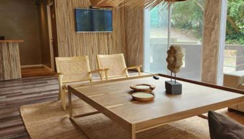 Info - Suite House Carilo