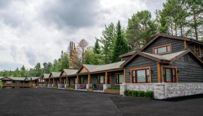 Info - Lake Placid Inn: Residences