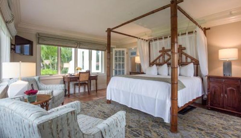 Suite - Shangri-La Springs
