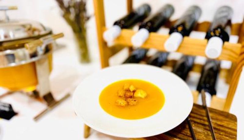 Restoran içinde kahvaltı salonu - WHITE DONKEY BOUTIQUE HOTEL adults oriented - guests aged 8 plus welcome