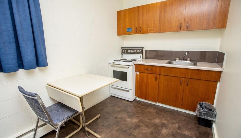 Info - Camrose Motel