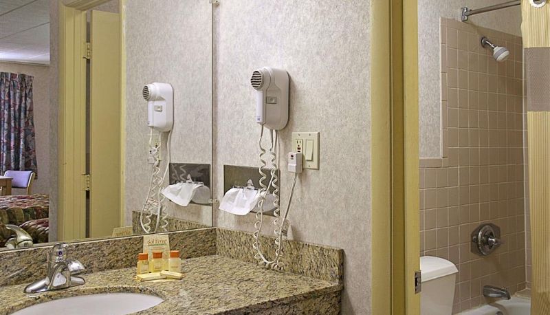 Camera - Days Inn by Wyndham Oak Ridge Knoxville