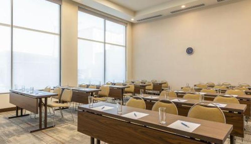 Sala konferencyjna - Four Points by Sheraton Monterrey Airport