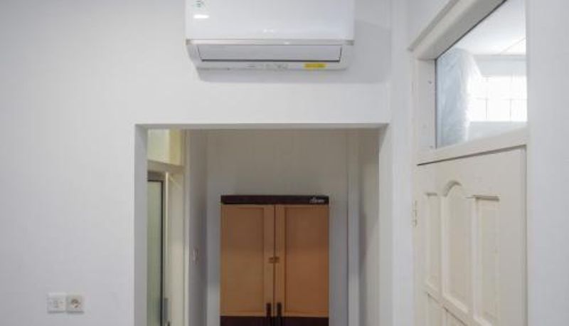 Zimmer - KoolKost Syariah near Universitas PGRI Semarang - Minimun Stay 6 Nights