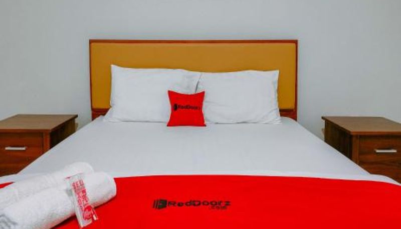 Info - RedDoorz at Omah Candi Sari near Airport YIA