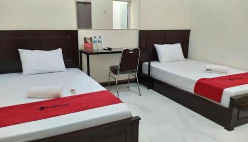 Oda - RedDoorz Syariah near Exit Tol Pemalang