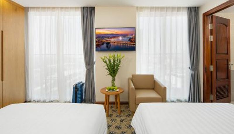 Oda - Record Hotel - Complimentary Afternoon Tea