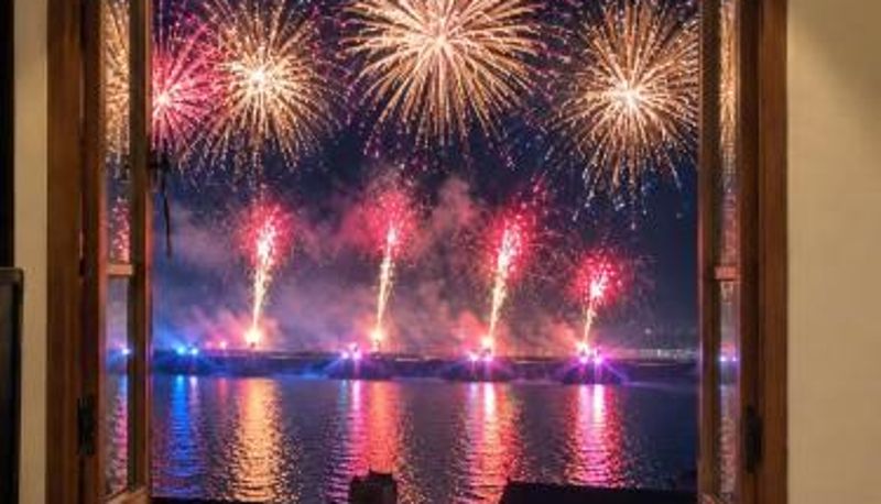 Ausblick - Palo Santo Hotel Phu Quoc - Fireworks & Ocean View