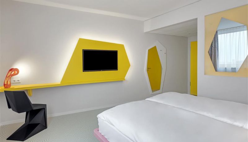 Camera - Prize by Radisson Munster City