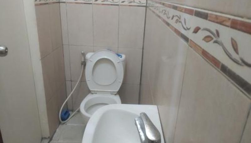 Banyo - Modern indekos Cilegon Syariah Near Hospital Krakatau Medika Redpartner