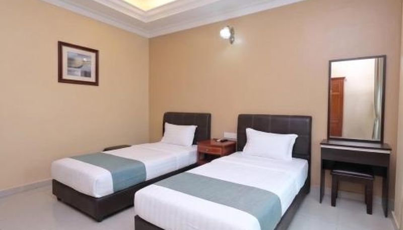 Bilgi - Bangi Selangor Swing & Pillows - Ayuni Hotel