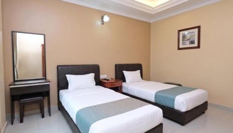 Bilgi - Bangi Selangor Swing & Pillows - Ayuni Hotel