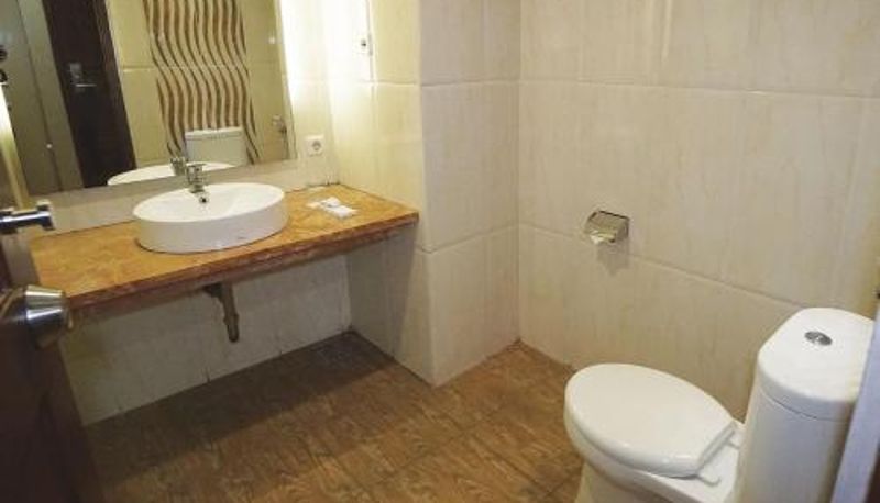 Cuarto de baño - 1O1 URBAN Jakarta Thamrin