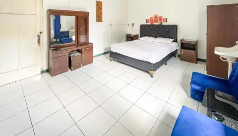 Zimmer - Hotel Mustika Widyasari RedPartner