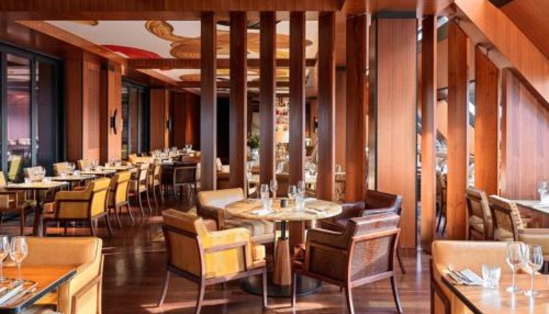 Salle de petit-déjeuner dans le restaurant - Hôtel Madame Rêve