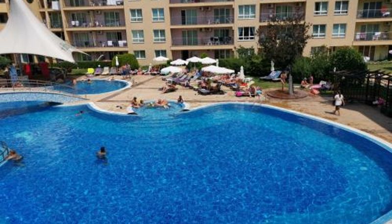 Piscina - Pollo Resort