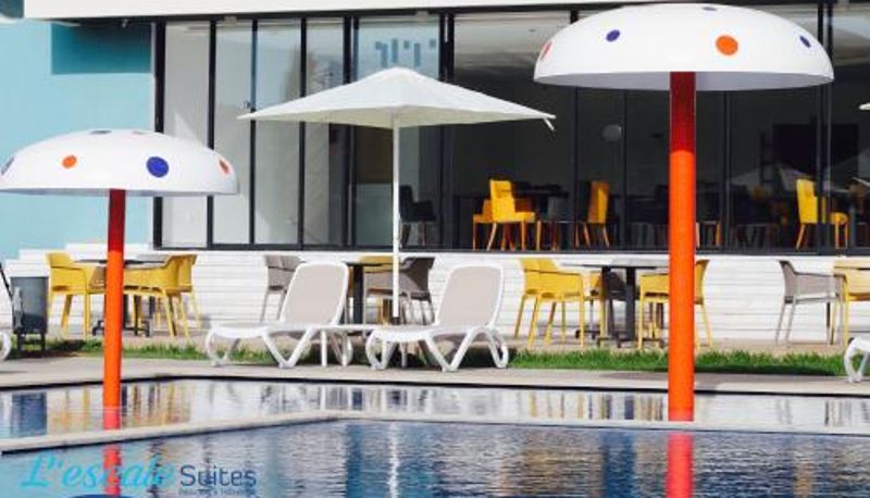 Piscine - L'escale Suites Résidence Hôtelière By 7AV HOTELS