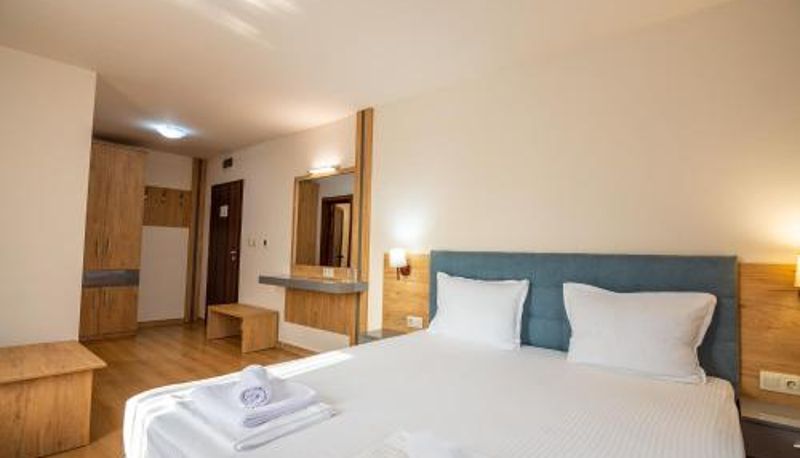 Info - Eco Hotel Momata
