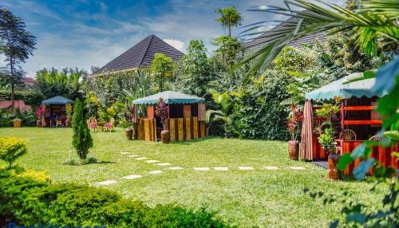 Info - Ezra Boutique Hotel