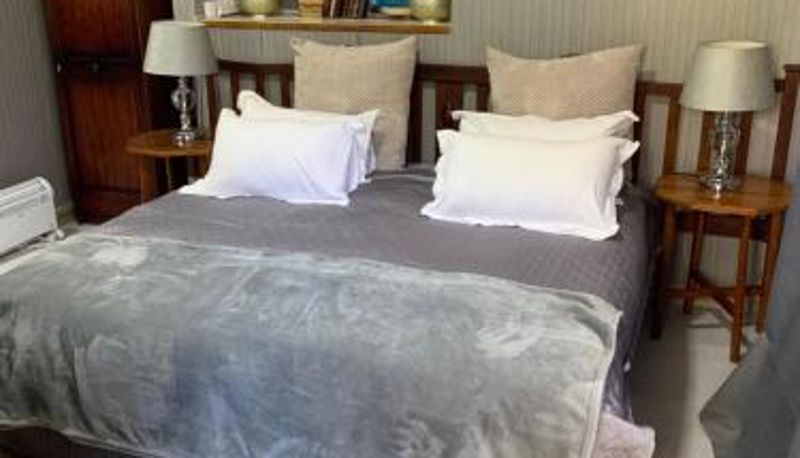 Info - Rabbit Hole Hotel