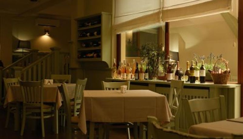 Frühstücksraum innerhalb des Restaurants - Family Hotel Ramira