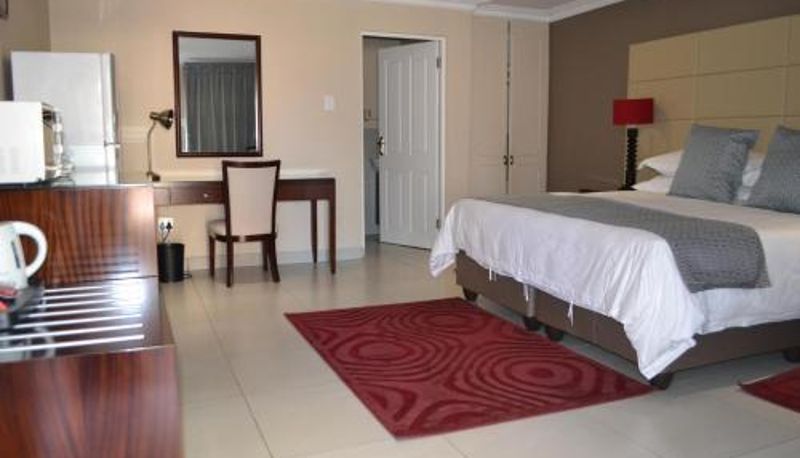 Camera - Airport Gardens Boutique Hotel