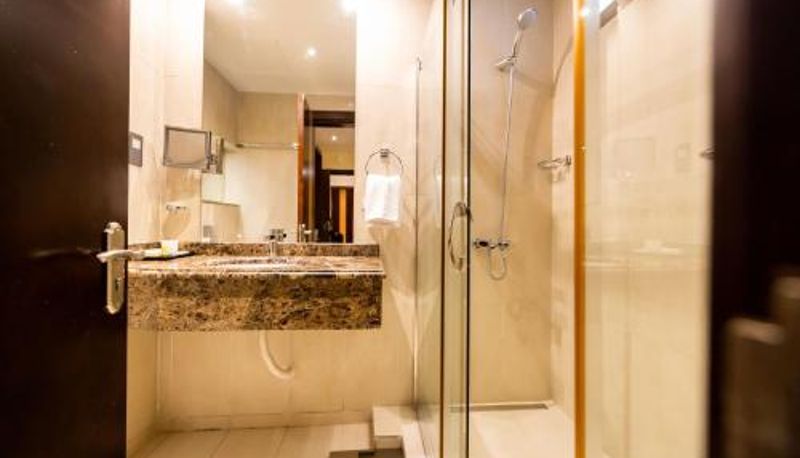 Bagno - Imperial Plaza Hotel & Resort Juba